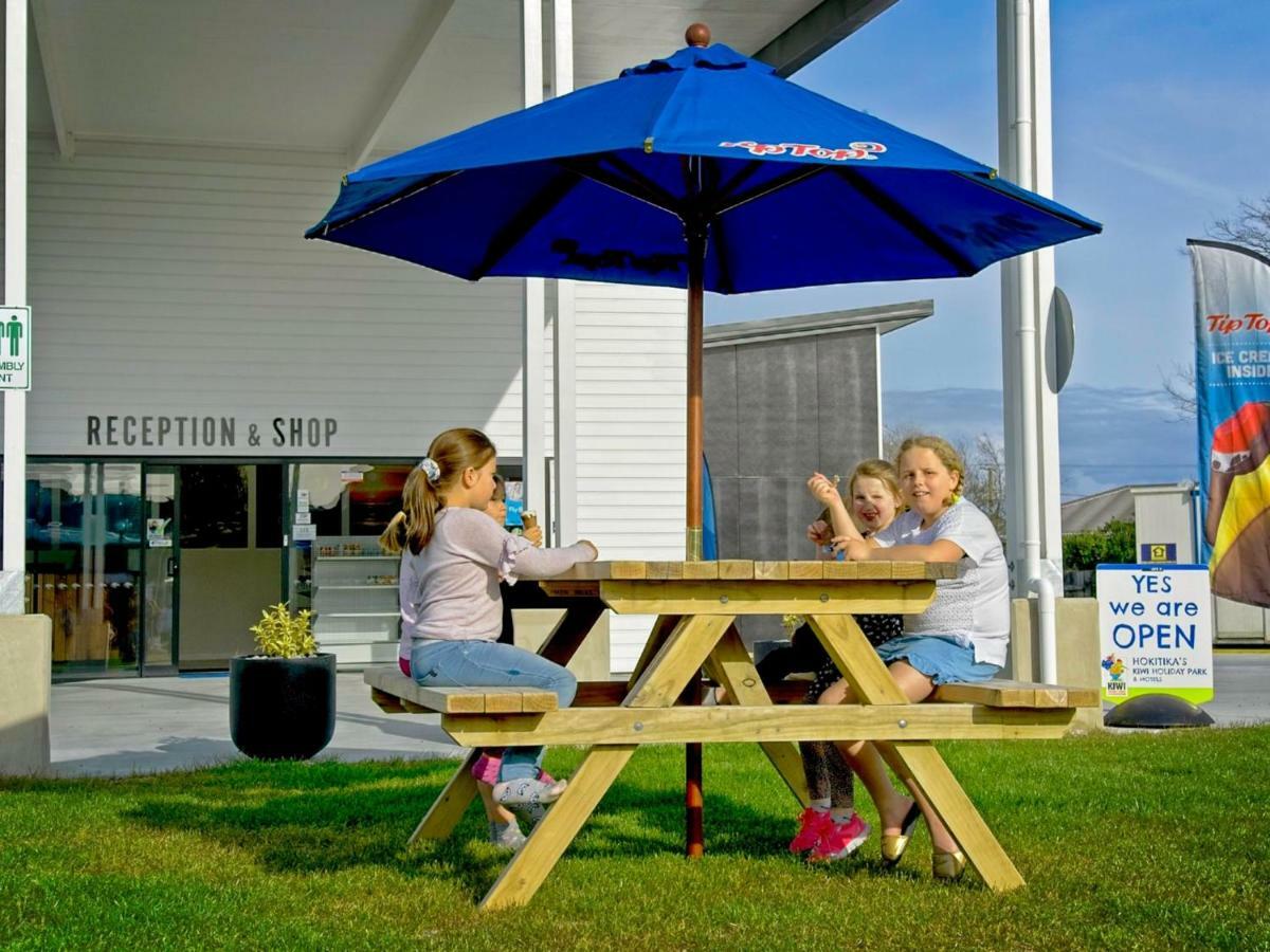 Holiday park Hokitika's Kiwi And Hokitika