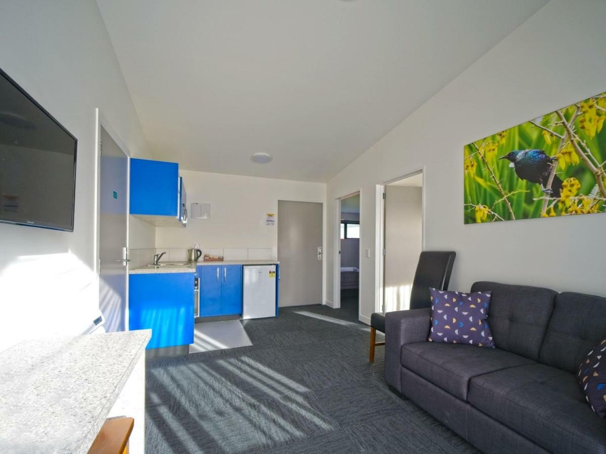 Hokitika's Kiwi And